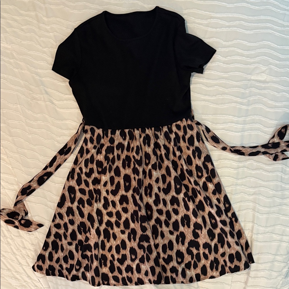 SHEIN Black and Leopard Print Dress